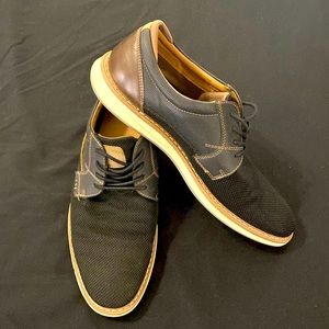 J Ferrar men’s dress shoes. Worn 3 times.